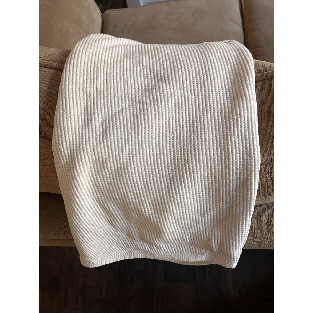 JE Morgan Vintage Thermal Blanket 42" X 45" Waffle‎ Knit White Baby Morgan Cozy